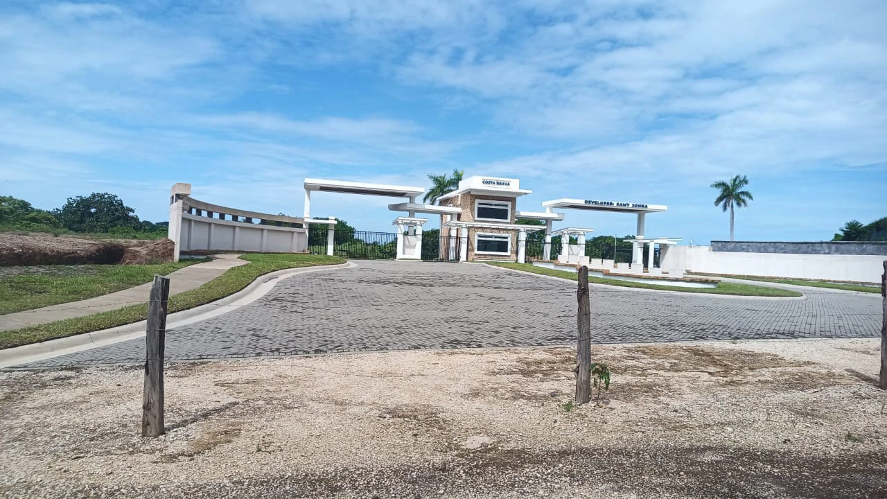 Premium Development Property for Sale in Nosara – Excellent Location with Main Road Frontage