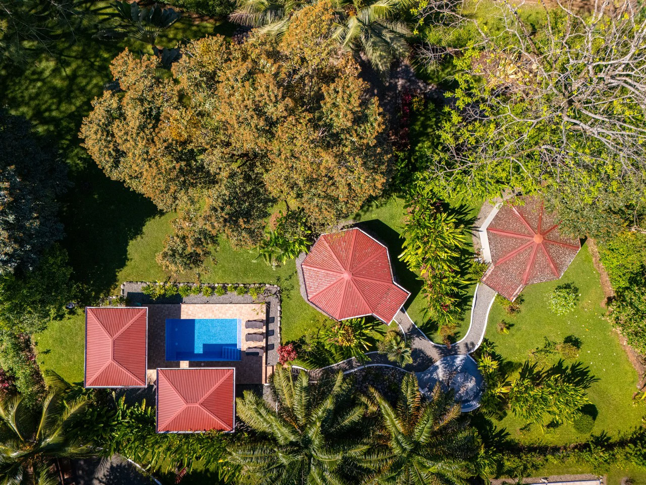 Villas Octagon: Prime Investment & Lifestyle Opportunity