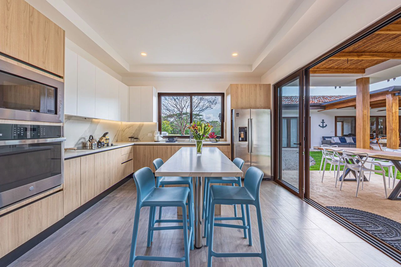 Near the Coast House For Sale in Hacienda Pinilla - Gallery image 12