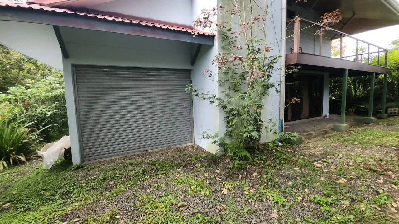 2 Bedroom home with lake and volcano view - photo 21