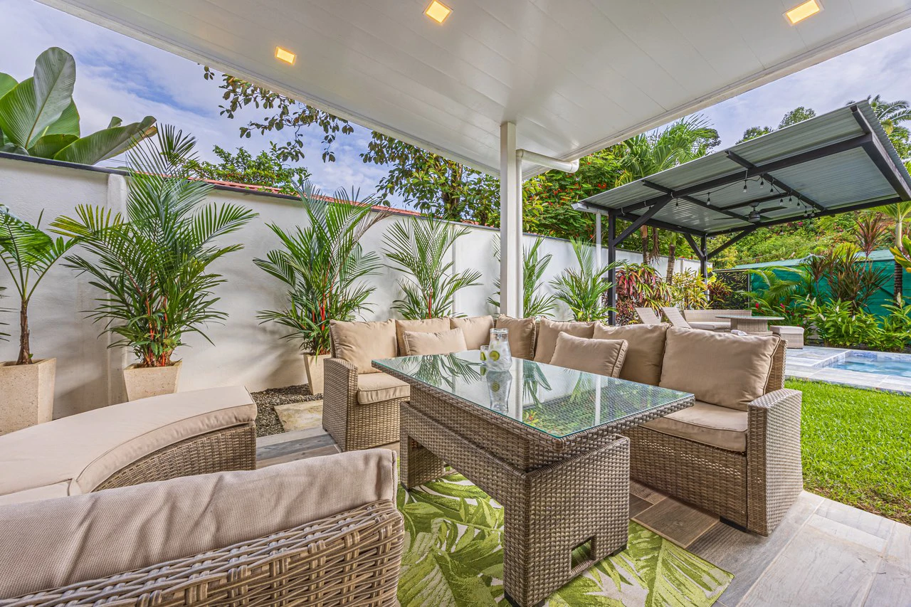 Elegant Tropical Home | 5 Minutes from Marino National Park: Near the Coast House For Sale in Bahía Ballena - Gallery image 59