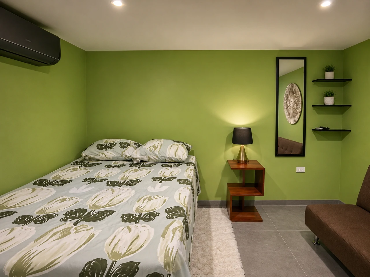 2-Bedroom Home with 3 Fully Furnished Apartments In Puerto Jimenez - Gallery image 21
