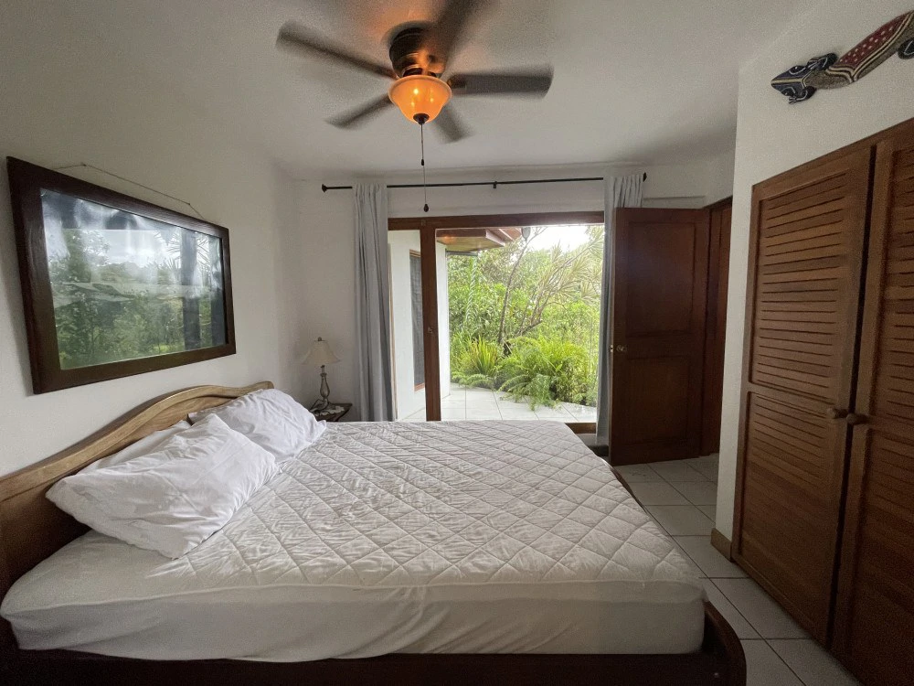 Nuevo arenal: Looking for a Property to Develop Family Residences with Lake Views? - Gallery image 14