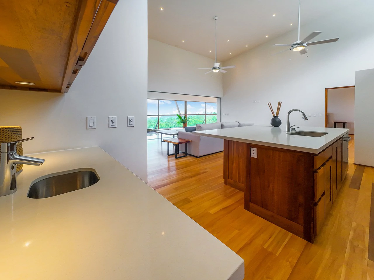 Mar Mystique Haven: Your Dream Home with Stunning Ocean Views - Gallery image 22