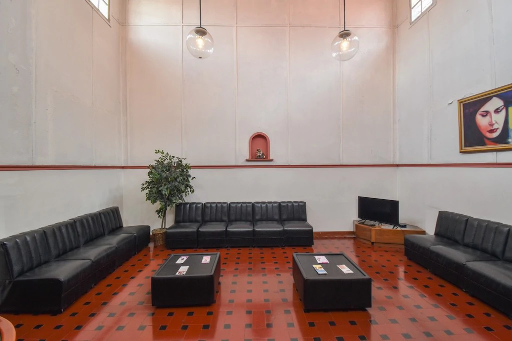 Propiedad Comercial de 250m2 en San José: Mixed Use Building For Sale in Catedral - Gallery image 6
