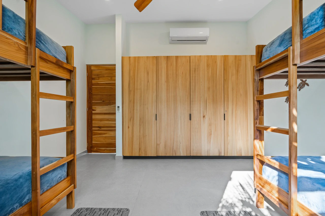 Casa Guacamaya Azul: Fully Furnished Luxury Villa in Playa Grande - Gallery image 4
