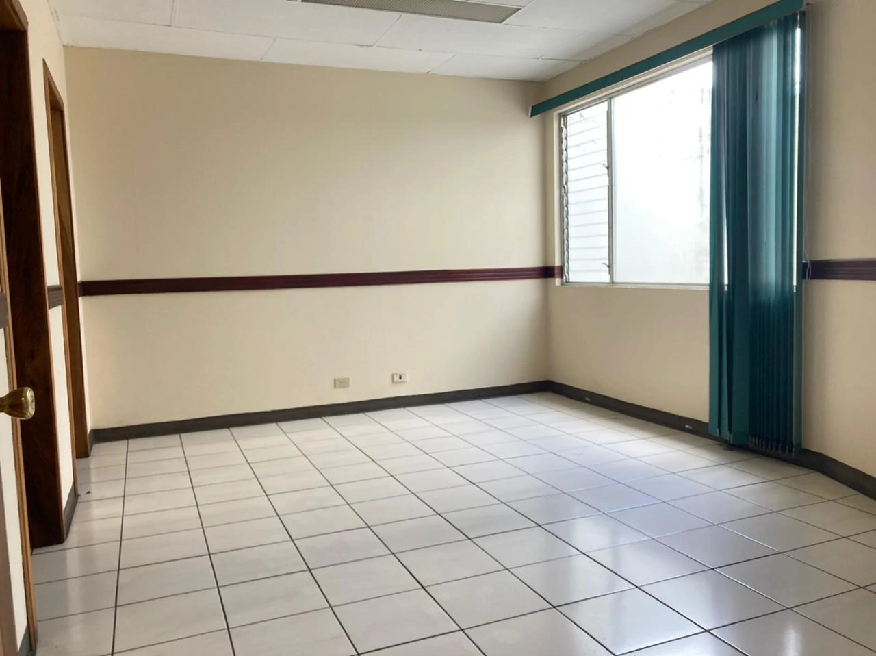 Building for Sale in High Traffic Street Moravia San Jose Costa Rica - Gallery image 9