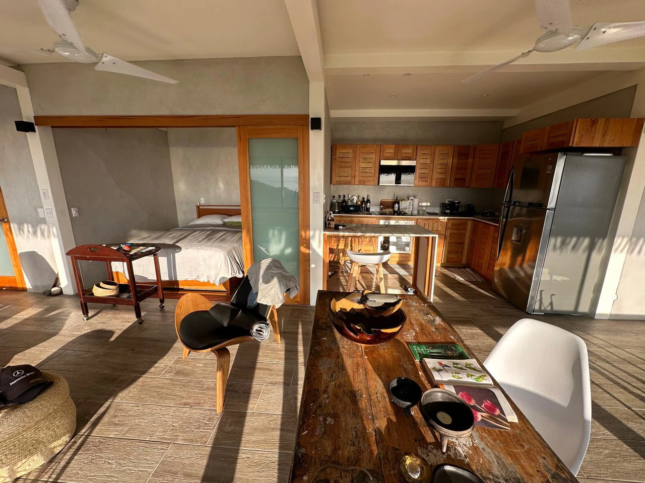 Sortisomnis: Stunning Ocean View Retreat & Rental Investment - Gallery image 9