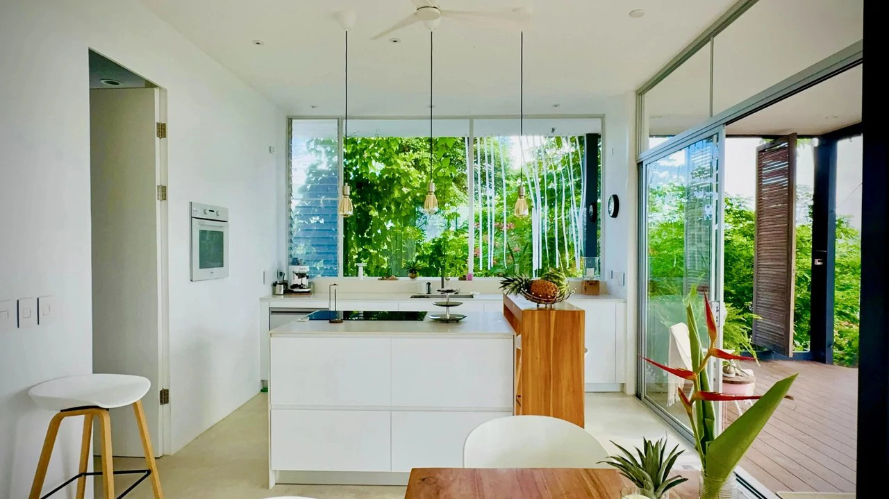 The Ark: $1,390,000 USD Luxury Jungle Estate with Guest House in The Ark Community, Santa Teresa Costa Rica - Gallery image 25
