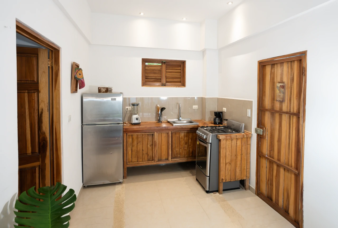 Boutique Apartment Property for Sale in Prime Location – Santa Teresa, Costa Rica: Turnkey Apartment Investment in Prime Santa Teresa Location - Gallery image 16