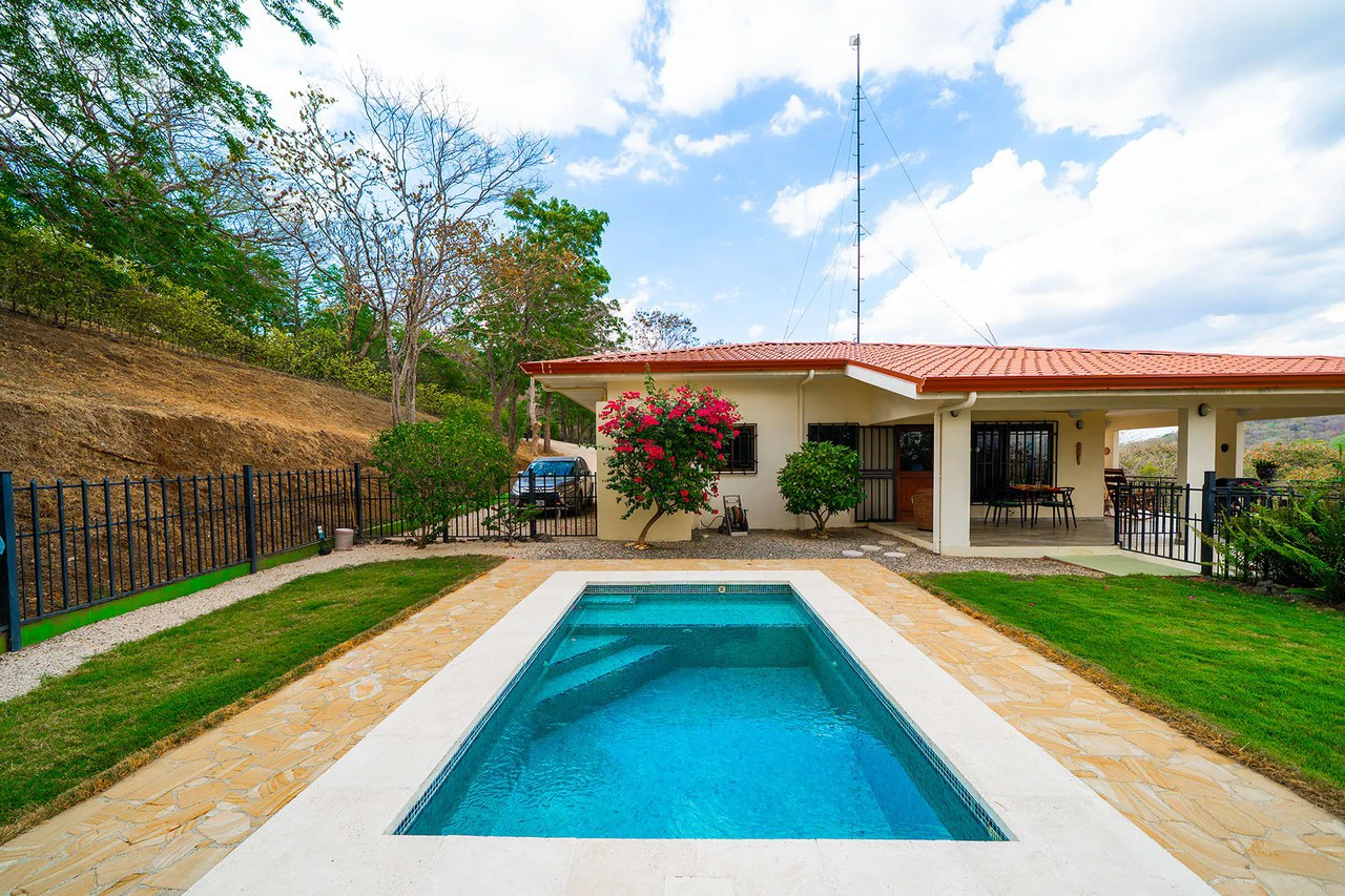 Casa Cartagena: 2Acre Home with Mountain Views in Gated Rancho Cartagena - Gallery image 8