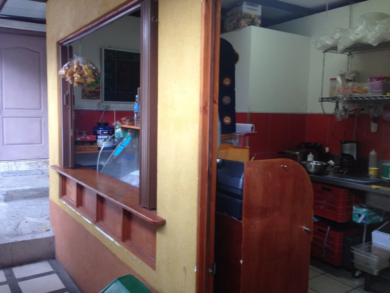 Generate income immediately. Commercial property in downtown Cartago, Costa Rica - Gallery image 2