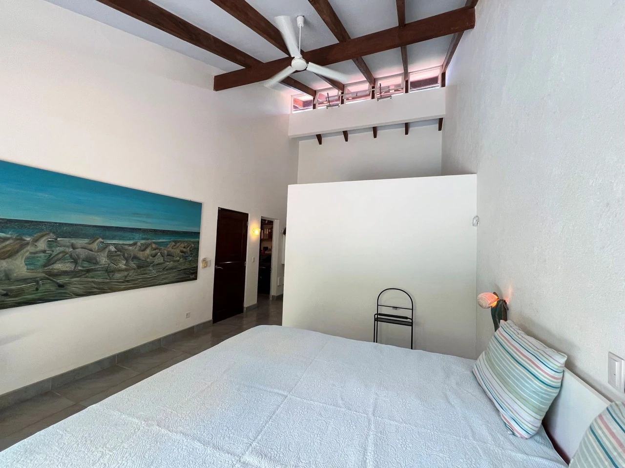 Villa Palmas Real: Villa Palma Royal with Modern Luxury and Natural Charm with horse stables in Las Delicias Santa Teresa - Gallery image 13
