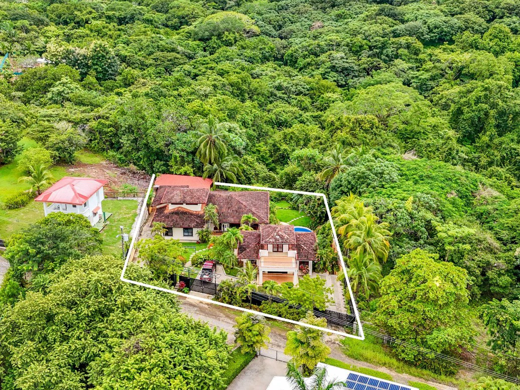 Oasis - Tropical Haven with Two Homes in Carrillo - Gallery image 30