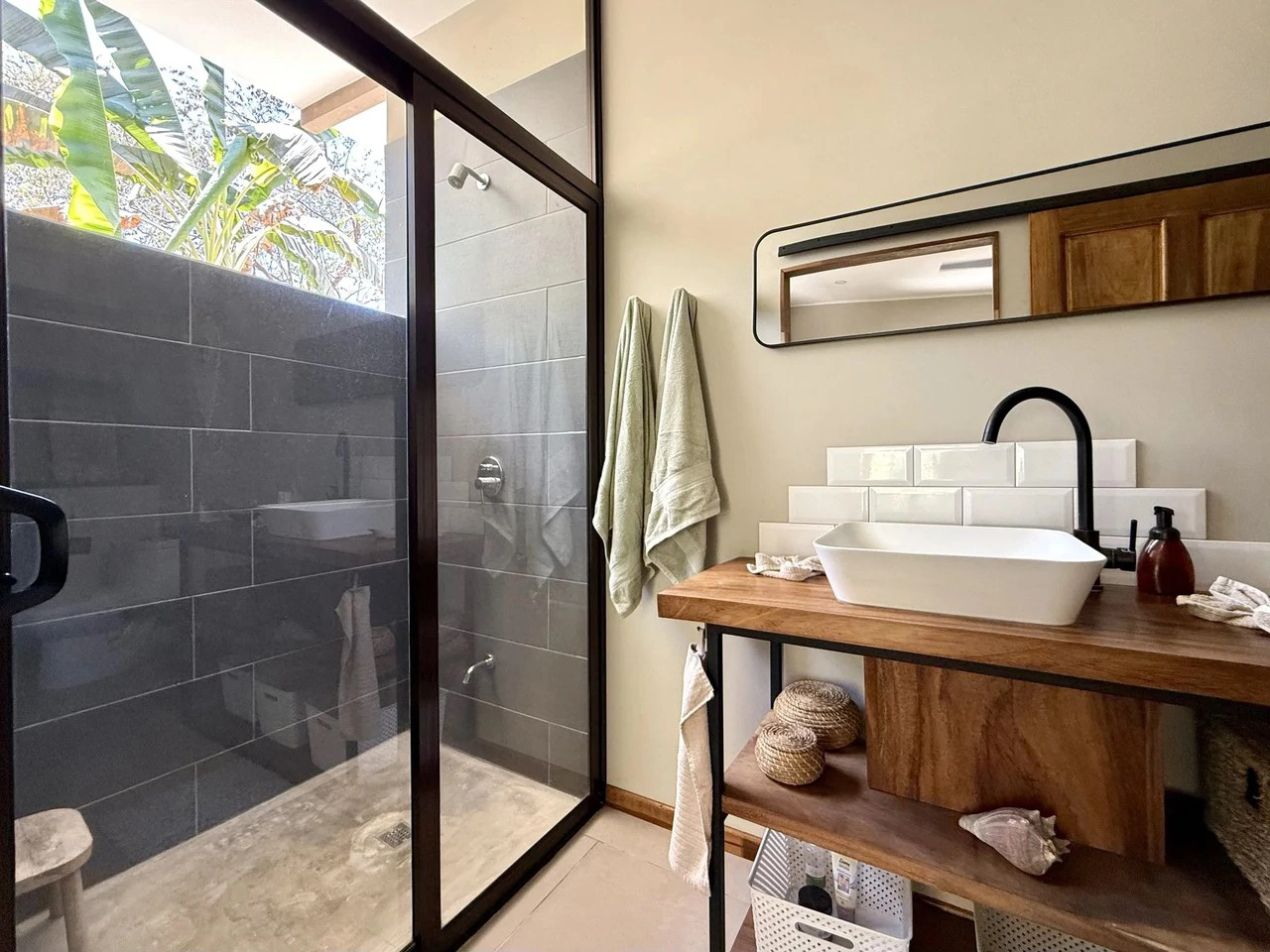 Casa Kolibri: A Private Coastal Escape Near Playa Órganos  Only $195,000 USD! - Gallery image 5