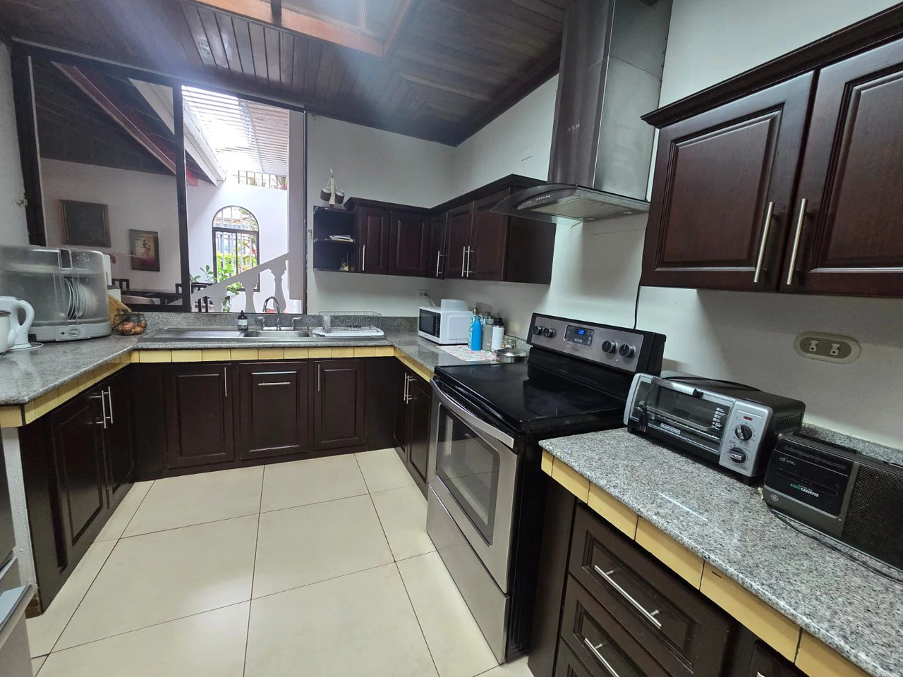 House For Sale in Barva - Gallery image 3
