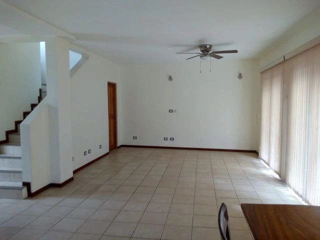 Private house for sale, detached and spacy modern 3-bed home for sale in the center of Liberia - Gallery image 12