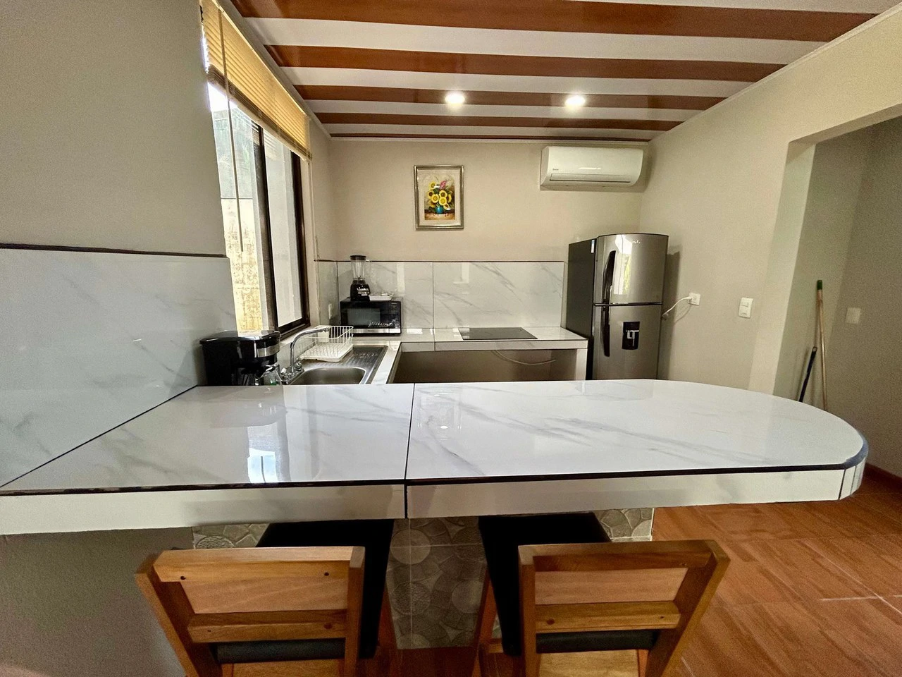 8-Unit Apartment in Bahía, Walking distance to the Beach - Gallery image 24