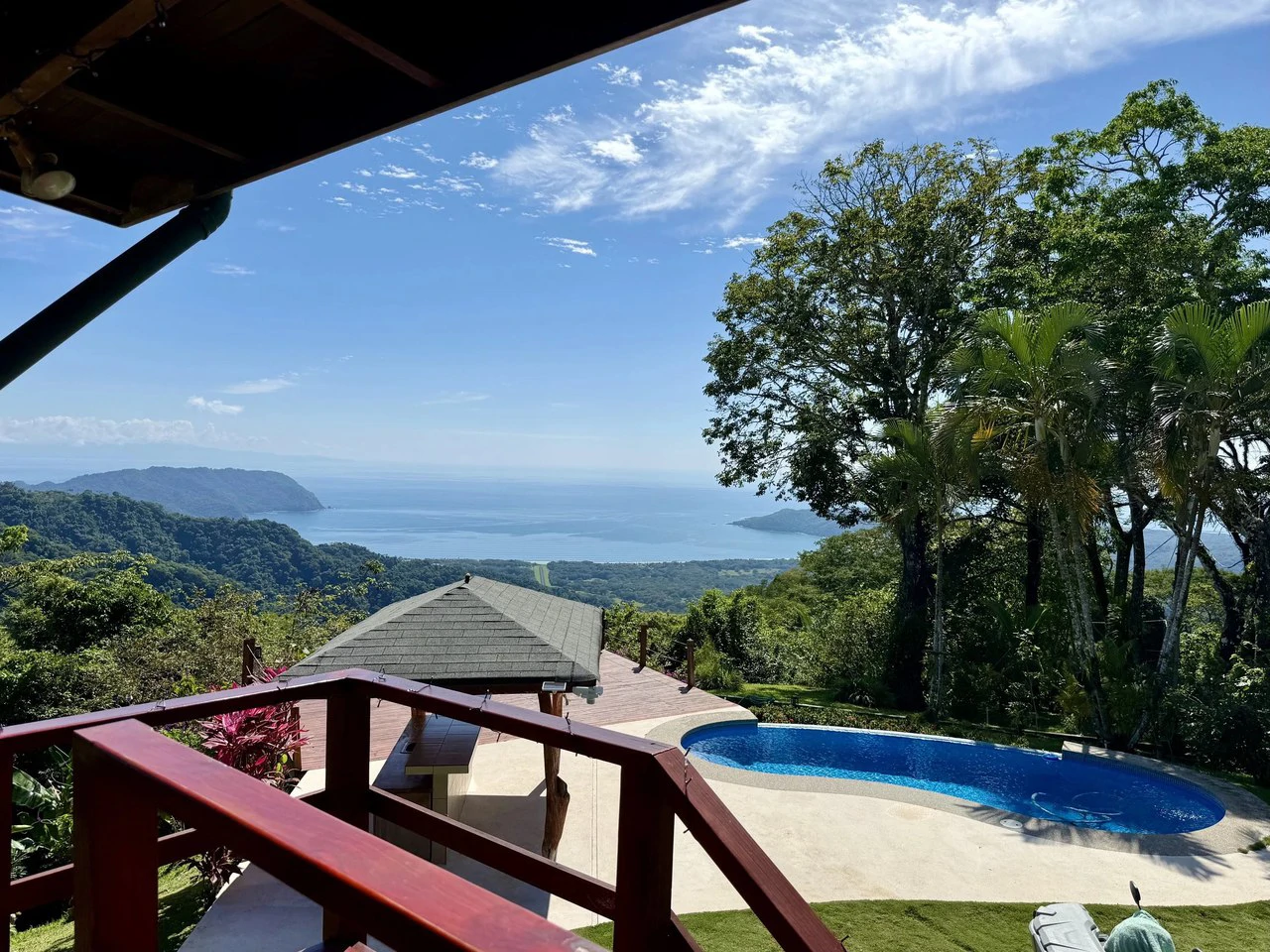 CASA DE LAPAS - OCEAN VIEW: Could you live at the Top of a Mountain in Costa Rica?  Because.... now you can!  Billion dollar views for only $1 Million USD. - Gallery image 17