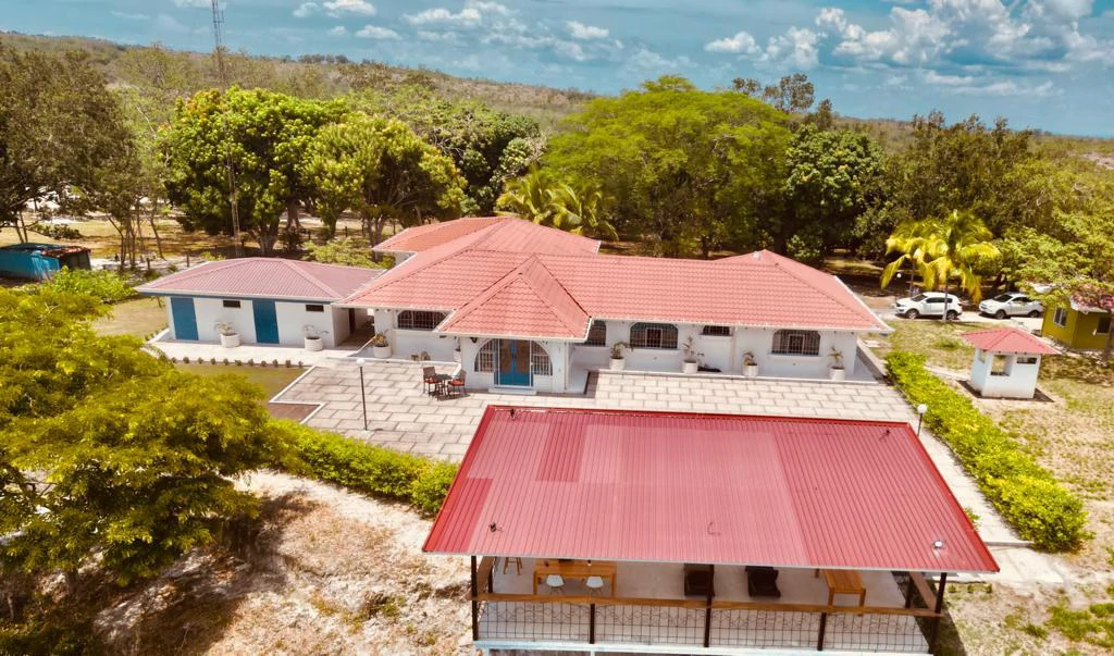 Mountain House For Sale in Curubandé - Gallery image 15