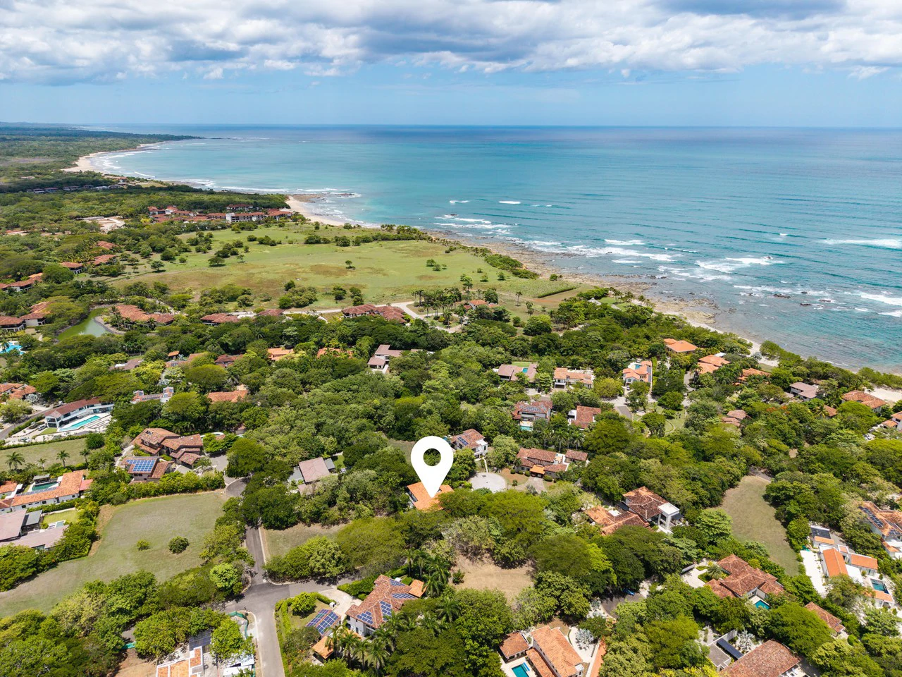 Casa La Ola Perfecta: Luxury 5-Bedroom Home with Pool Near the Beach in Hacienda Pinilla - photo 58