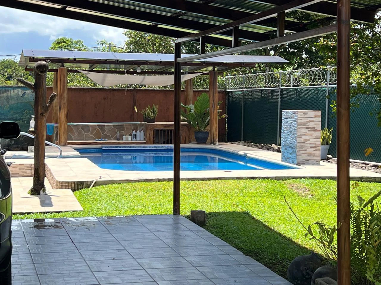 Beautiful 2 bedroom 2 bathroom house - Fully Furnished Turn Key in La Fortuna - Gallery image 7