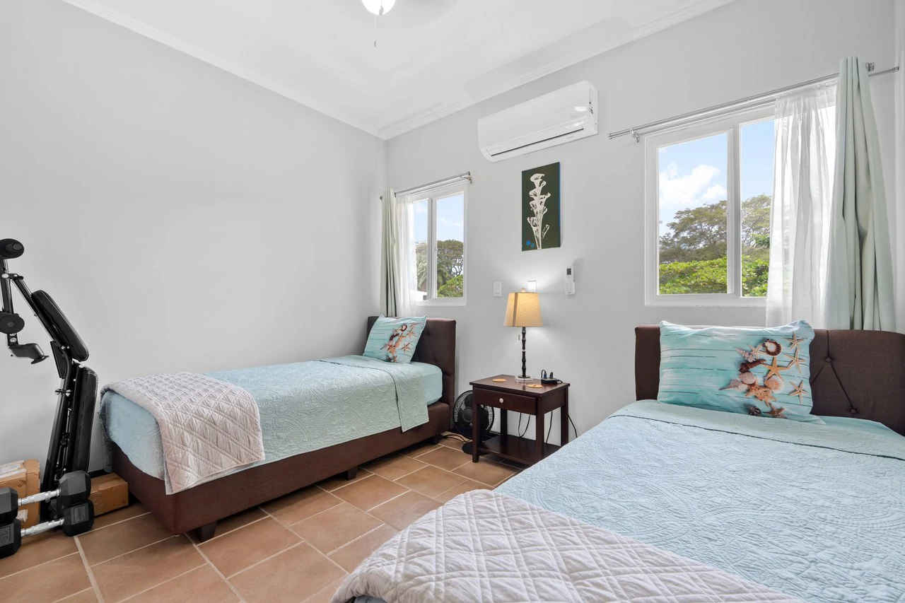 Surfside Tower 301: Third-Floor Condo Just Steps from the beach - Gallery image 18
