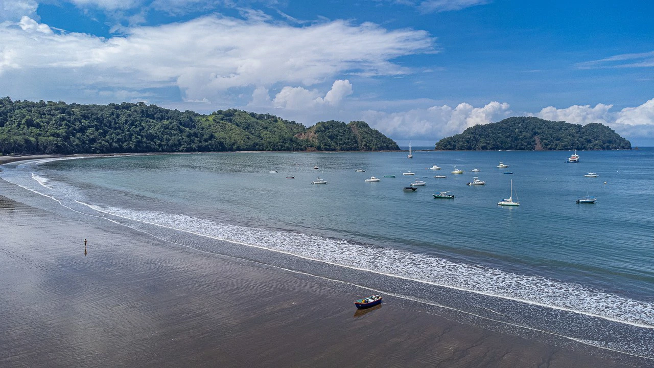 Modern Coastal Affordable 3-bedroom Home Near Los Sueños Resort - Gallery image 48
