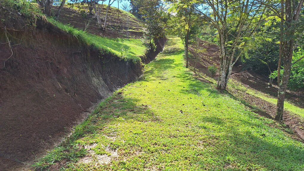 Countryside Home Construction Site For Sale in El Rosario de Pacuar