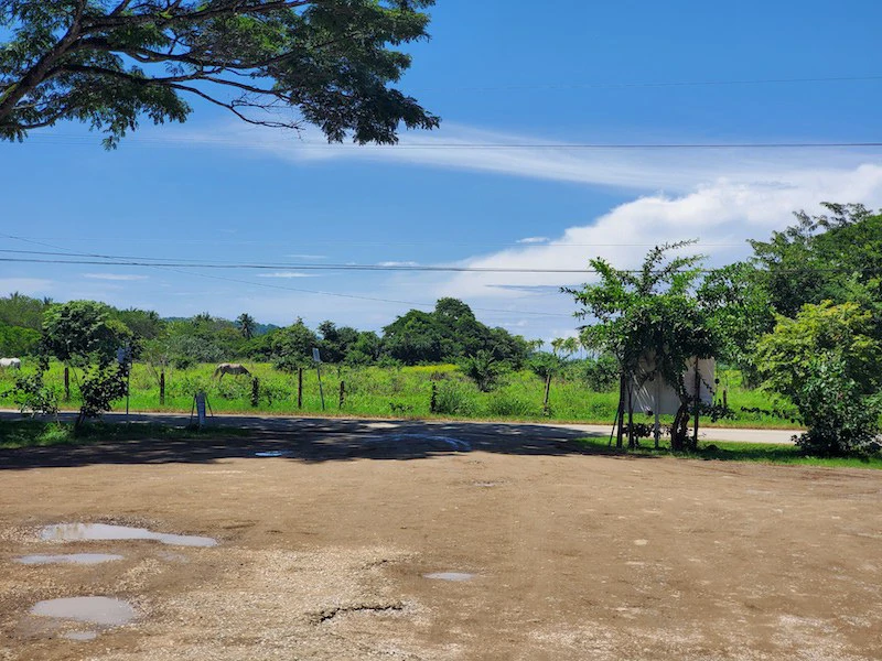 Vista Campo Samara: Unique opportunity to buy a lot with an amazing view close to the center of Samara, perfect for any kind of business - Gallery image 12