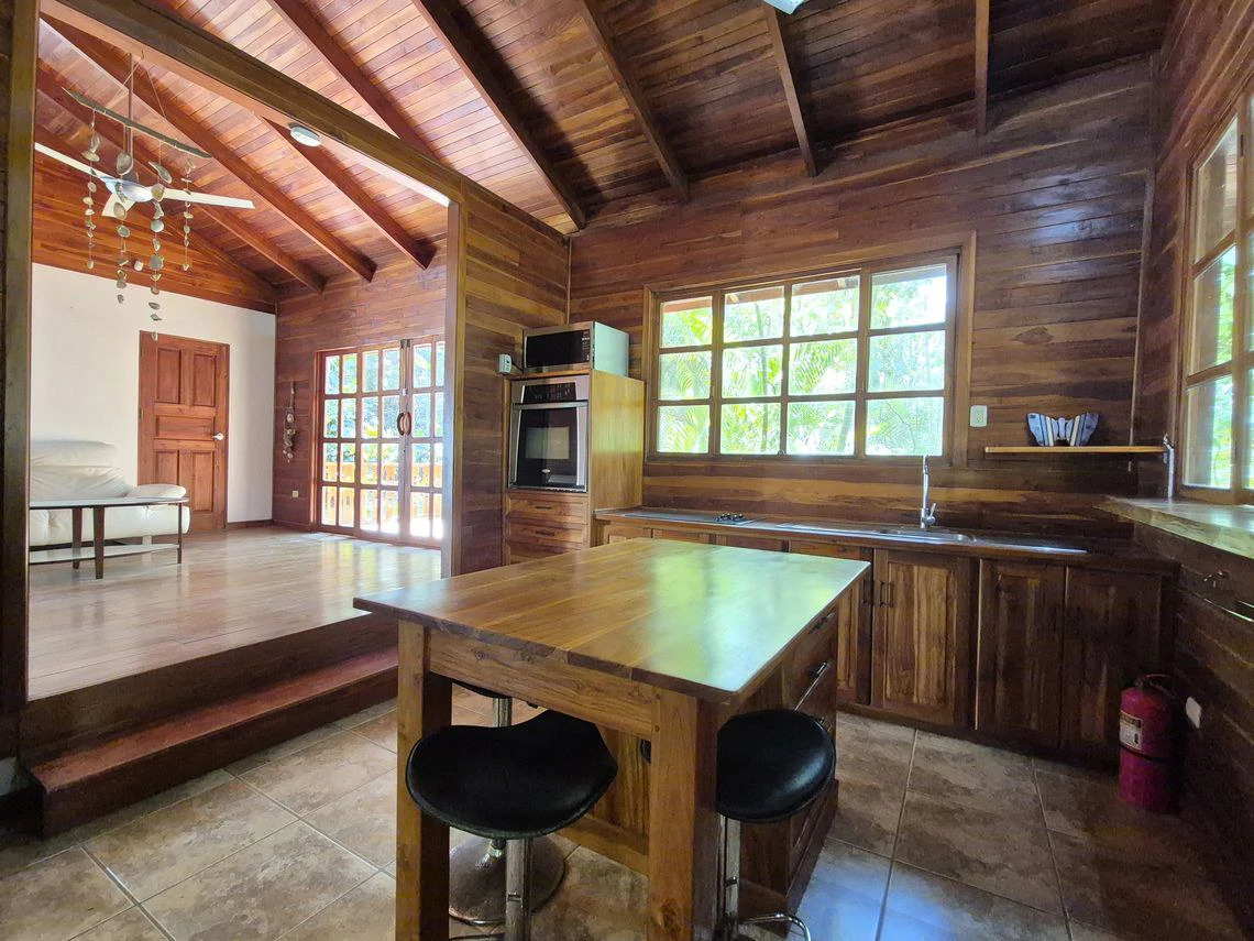 Casa Mango: Price Drop - Peaceful Teak Chalet-Style Home With Expansion Potential in a Lush Tropical Setting Near Samara - Gallery image 14