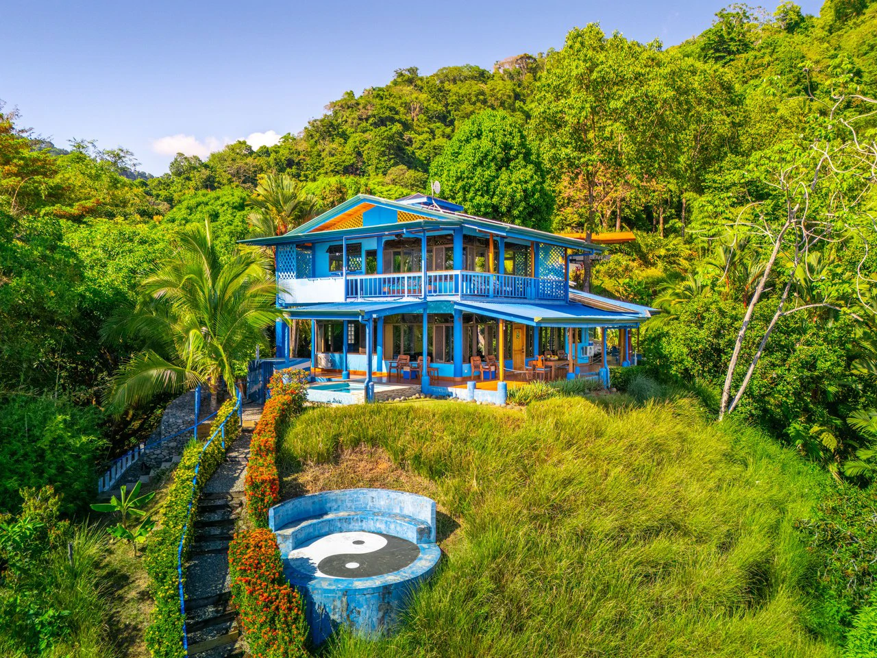 Casa Vista Harmonia: Legendary Ocean Views and Sustainable Living! - Gallery image 3