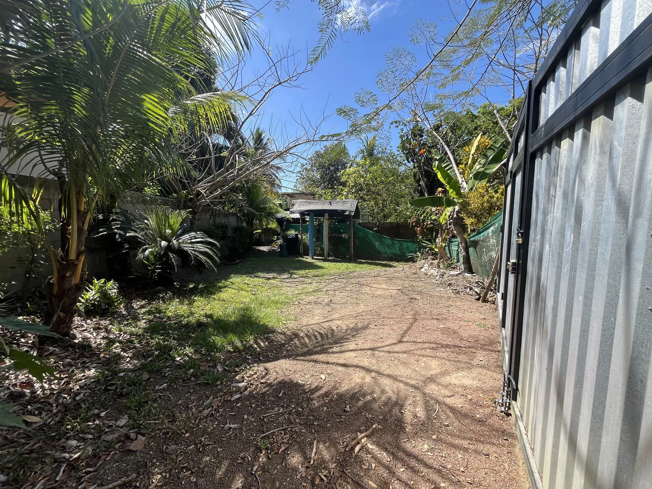 400m2 Walk to the Beach in Hermosa: With Two structures ready for remodeling with great rental potential