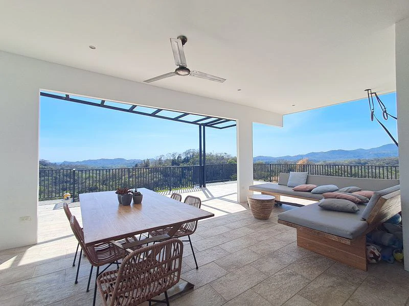 Casa Gostosa: Stunning Modern Home with Panoramic Views – 3 Bedrooms, Pool, and Peaceful Setting - Gallery image 25