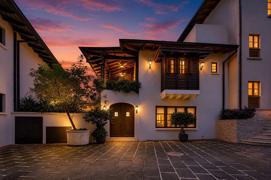 16 Calle La Ronda: Renovated 3BR Home with Plunge Pool in Las Catalinas