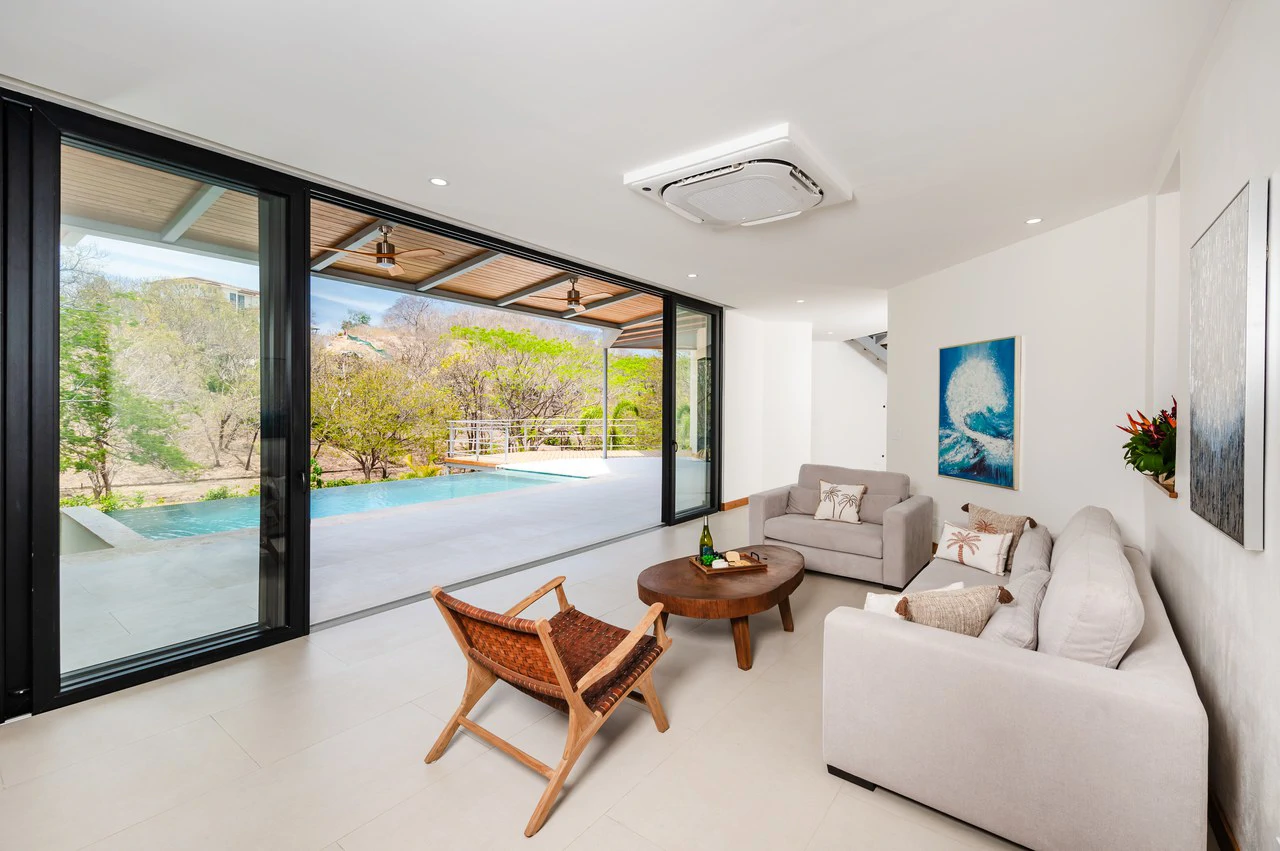 Casa Zoul: A Luxurious residence in the prestigious SENDEROS gated community of Tamarindo! - Gallery image 9