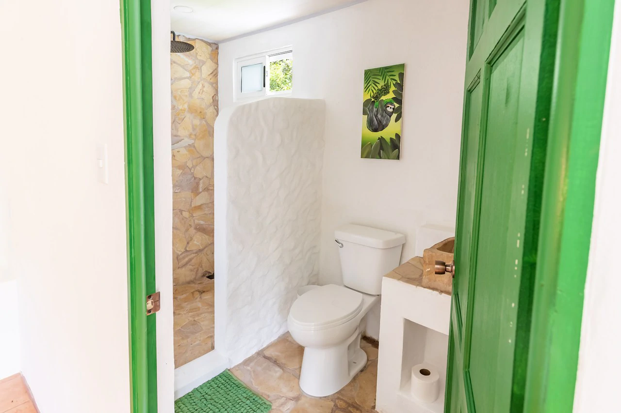 0.81 ACRES – Turn-Key Riverside Business & 3 Bedroom Home Near Dominical!!!: Near the Coast and Riverfront Hotel/Resort/Hostel For Sale in Dominical - Gallery image 34
