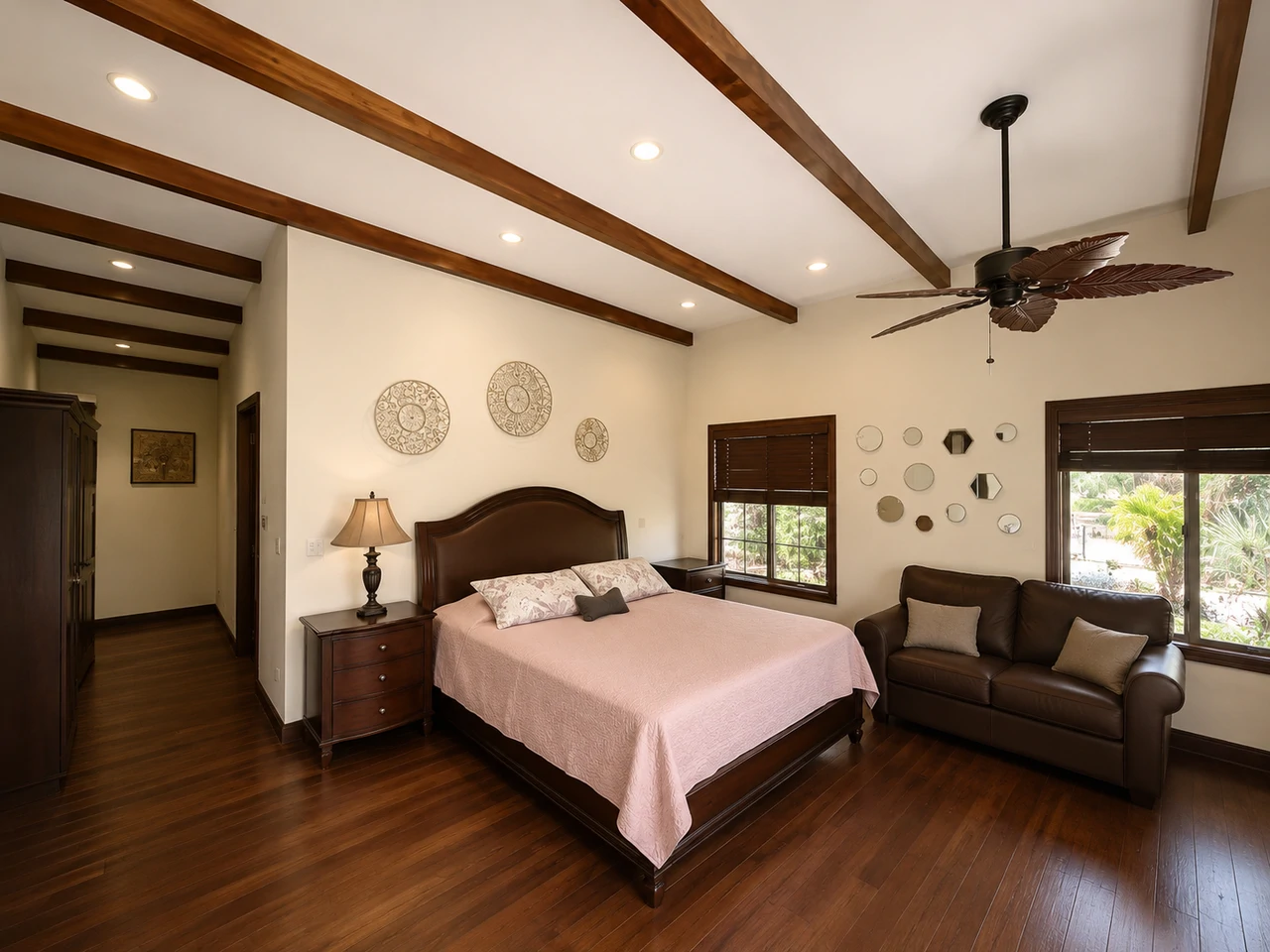 Liberia Luxury Nature Retreat: Exclusive Luxury Estate for Sale in Liberia Guanacaste with Natural Creek and Tourism Potential - Gallery image 16