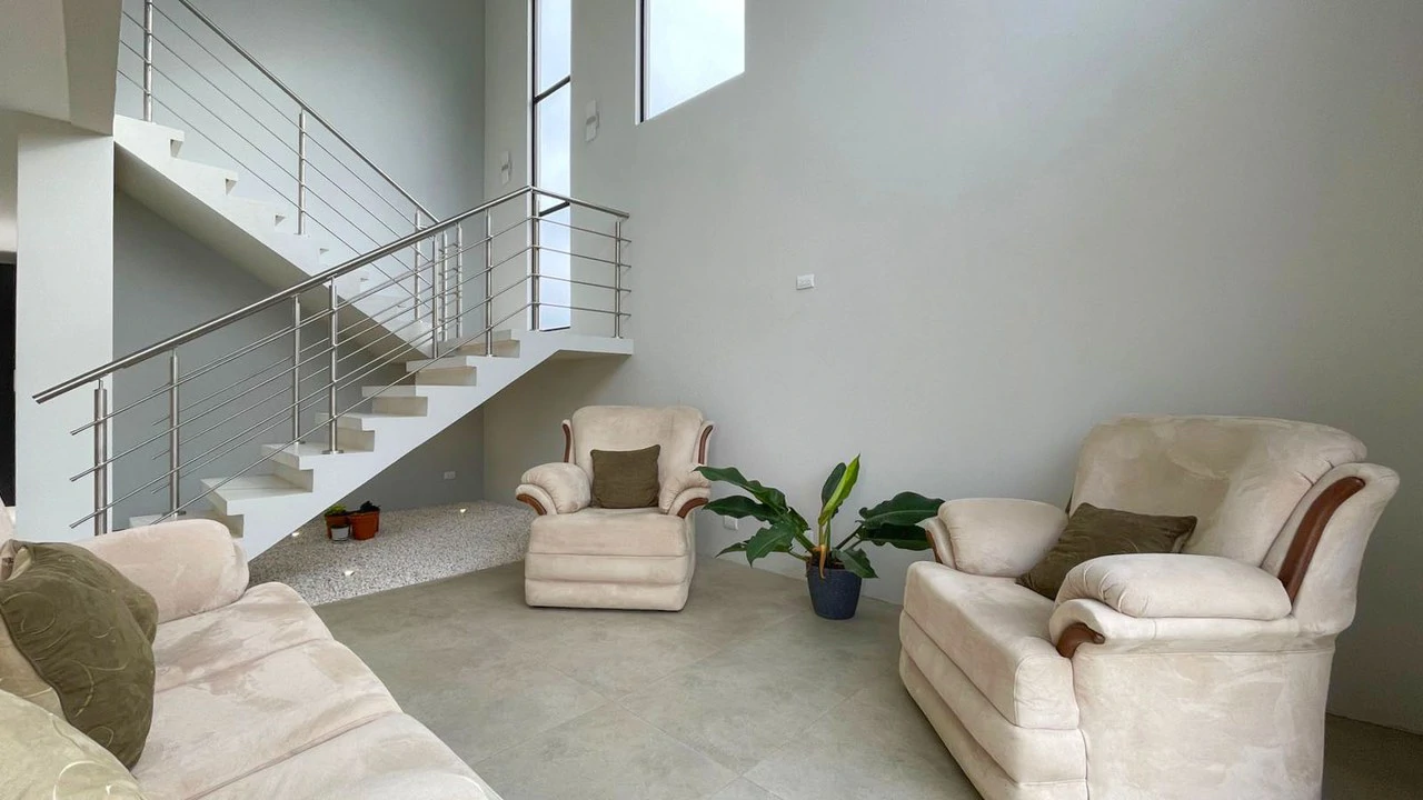 Two-Story House for Sale in San Ramón - Gallery image 4