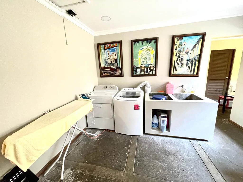 House for sale with pool in Guachipelin Escazu Costa Rica - Gallery image 28