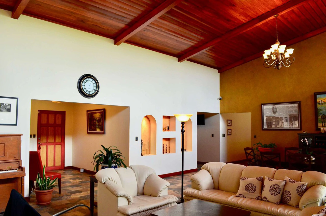 HOUSE IN TIROL HEREDIA: Leave surrounded by nature and peace - Gallery image 17