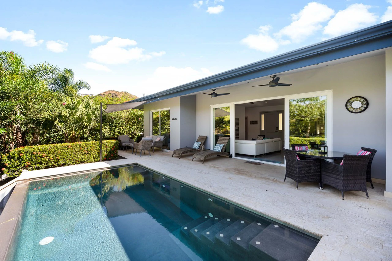 The Haven: Spacious Home + Private Casita in Gated Mar Vista Community - Gallery image 24