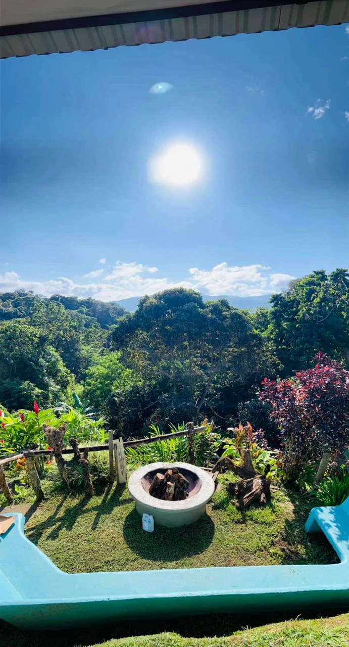 Hospitality At Its Finest: Turnkey Luxury Retreat: Lakeside Boutique Hotel & Eco-Sanctuary - Gallery image 6