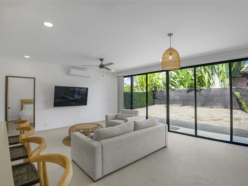Modern Beachside Home with Office & Garage: Walking distance to the beach in a great community! - Gallery image 4