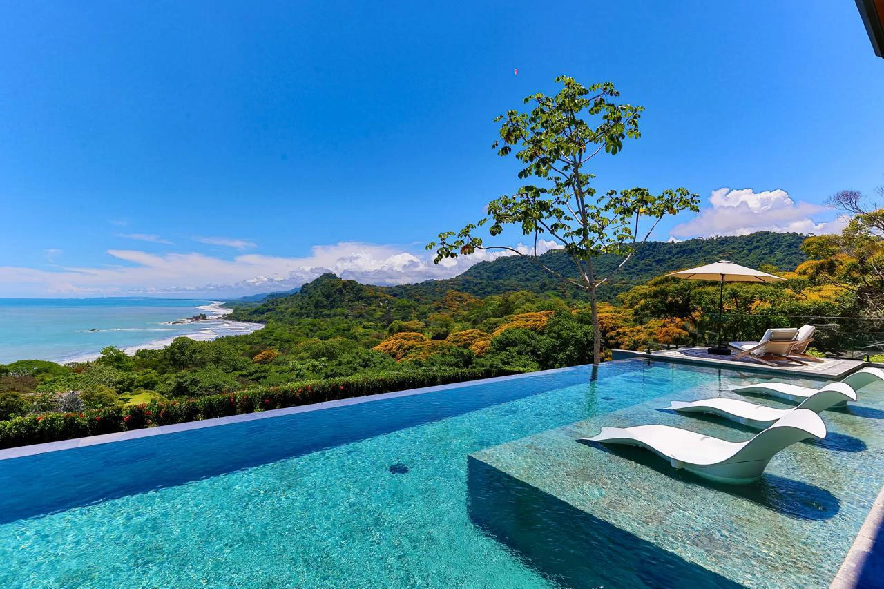 Luxurious 5 Bedroom Coastal Estate Dominical - Gallery image 29