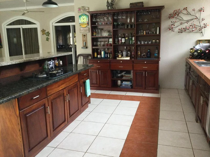 Amazing Casa Solara in Bejuco!: Huge home with pool on oversized lot close to the beach! - Gallery image 30