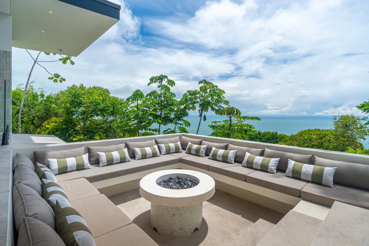 Acqua Blu: Mountain House For Sale in Escaleras - Gallery image 80