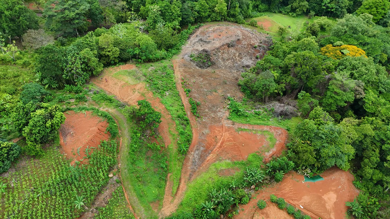 Near the Coast Home Construction Site For Sale in Pavon - Gallery image 13