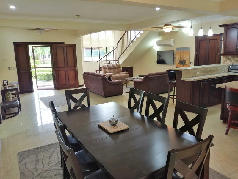 Incredible Casa Rimon, Huge 2 Story Home with Pool in Bejuco: Walk to the Beach from a rare 4 bedroom home! - Gallery image 14