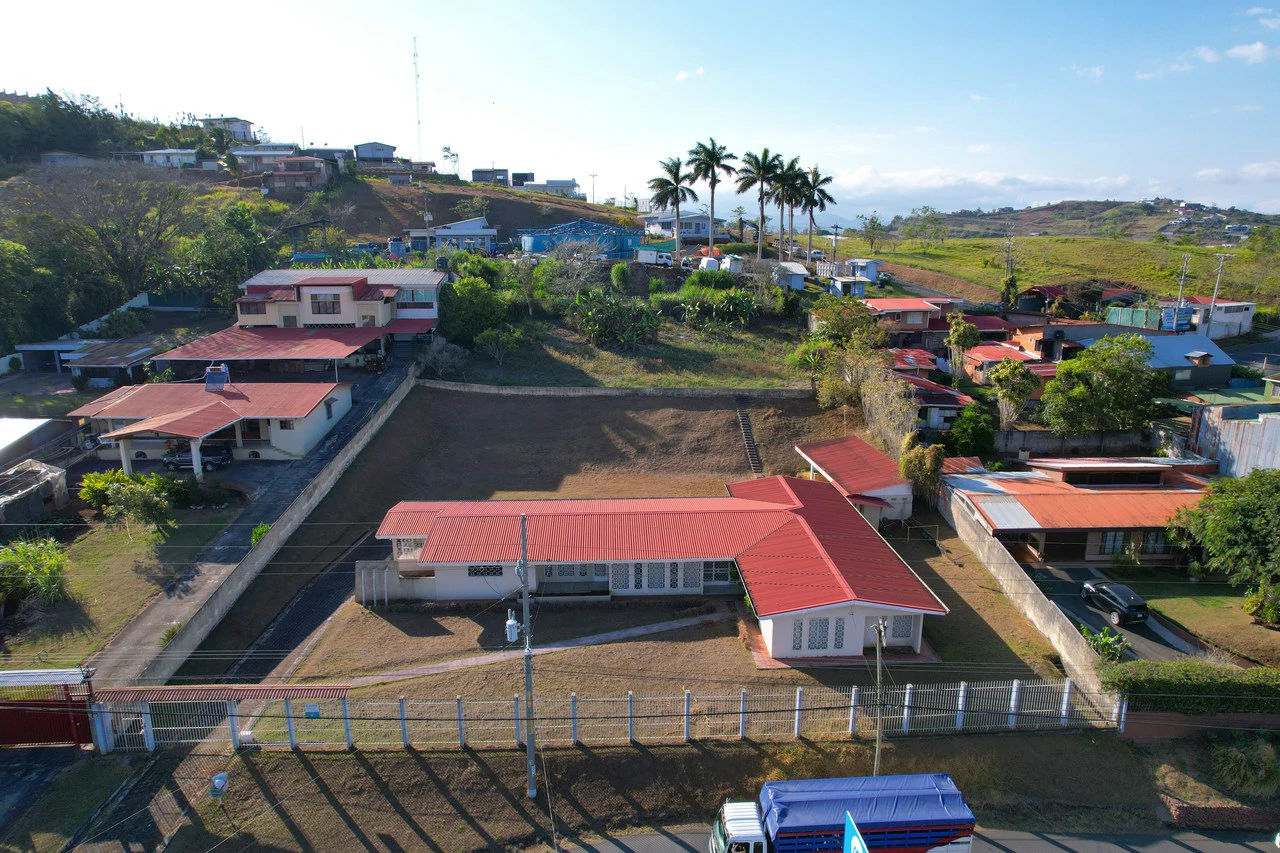 Property for Sale in San Ramón de Alajuela – Strategic Location - Gallery image 4